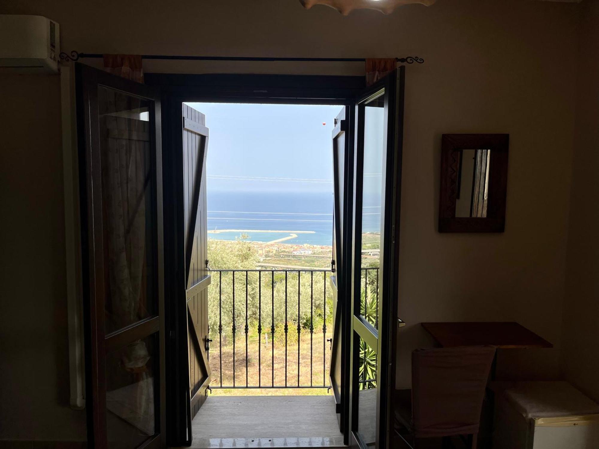 Agriturismo Serre SantʼAgata di Militello Kültér fotó
